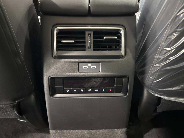 new 2025 Mazda CX-70 car, priced at $45,539