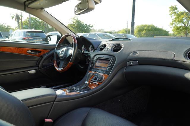 used 2009 Mercedes-Benz SL-Class car, priced at $17,495