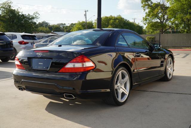 used 2009 Mercedes-Benz SL-Class car, priced at $17,495