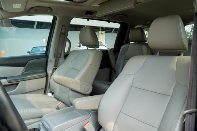 used 2014 Honda Odyssey car, priced at $10,999