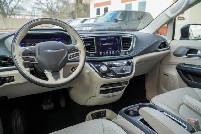 used 2018 Chrysler Pacifica Hybrid car, priced at $13,999