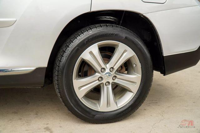 used 2011 Toyota Highlander car, priced at $10,999