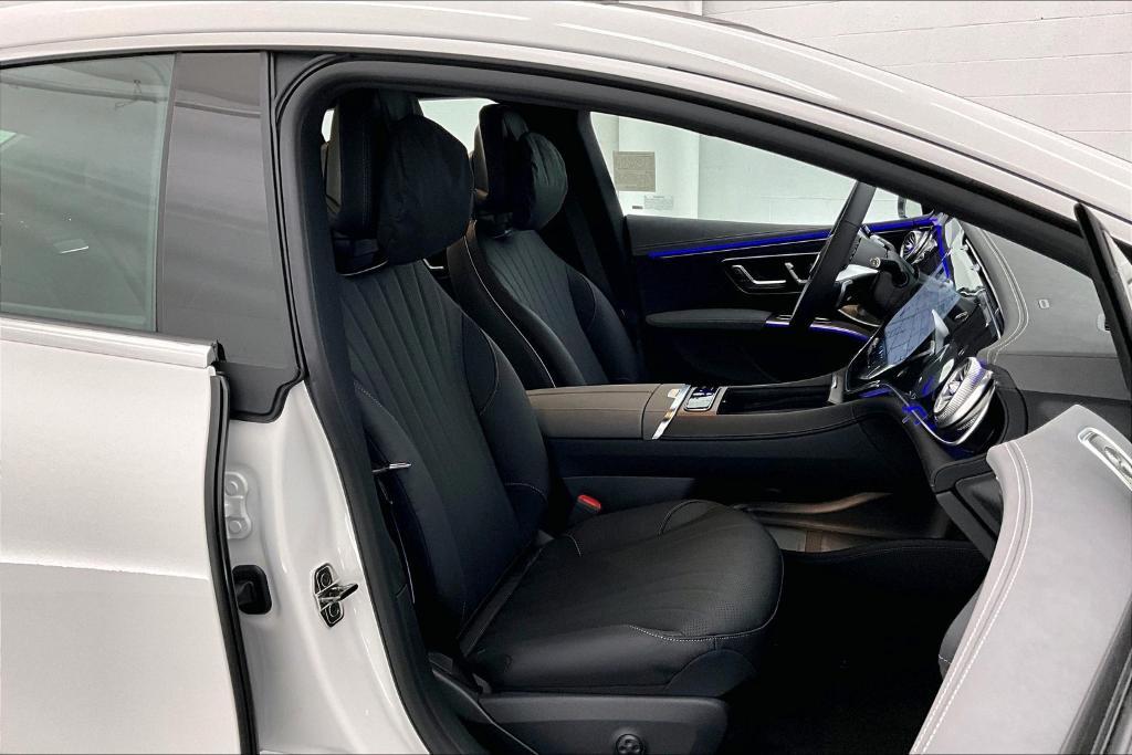 new 2025 Mercedes-Benz EQS 450 car, priced at $109,335