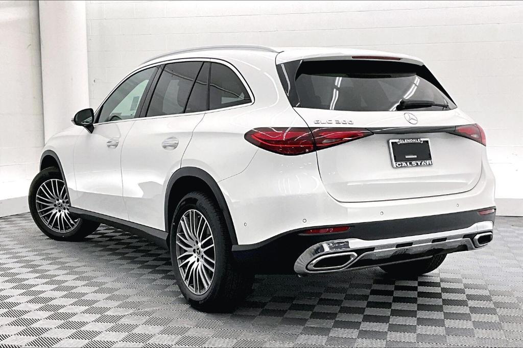 new 2025 Mercedes-Benz GLC 300 car, priced at $51,035