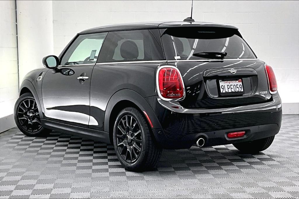 used 2021 MINI Hardtop car, priced at $20,981