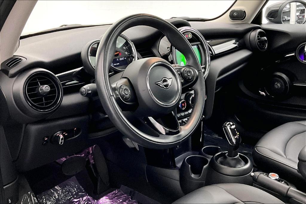 used 2021 MINI Hardtop car, priced at $20,981