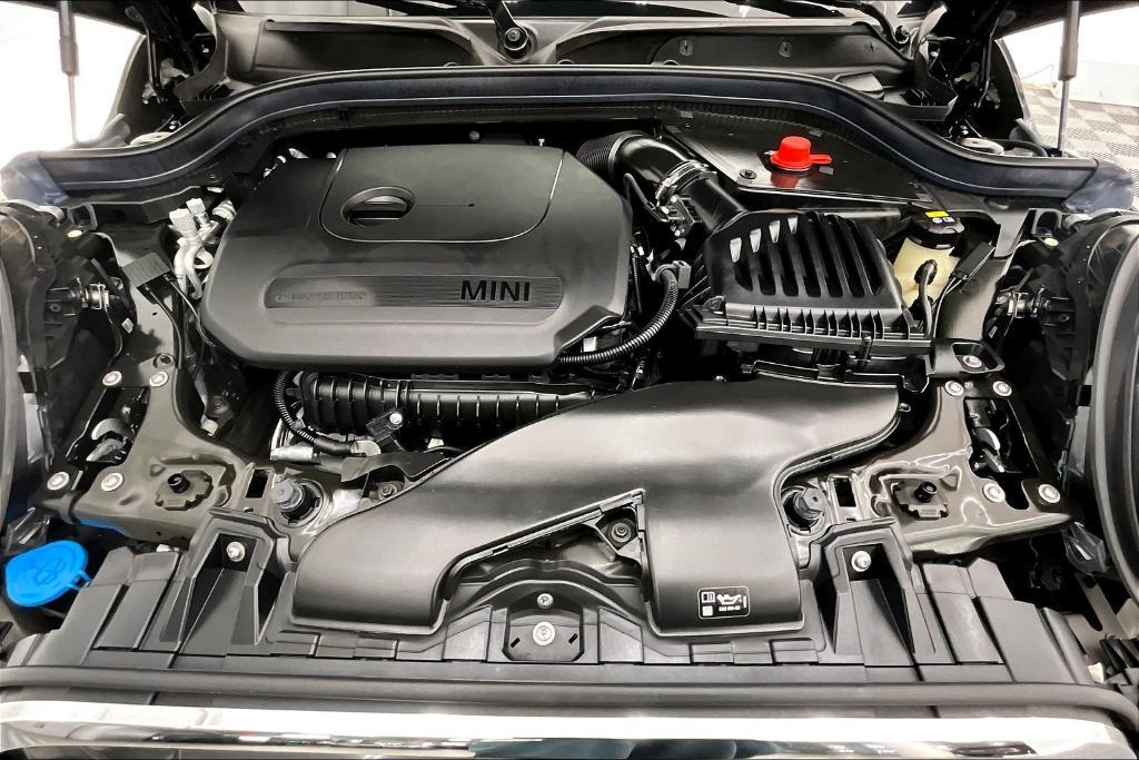 used 2021 MINI Hardtop car, priced at $20,981