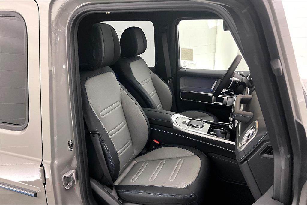 new 2025 Mercedes-Benz G-Class car, priced at $191,890