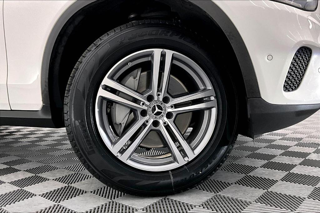used 2021 Mercedes-Benz GLC 300 car, priced at $23,888