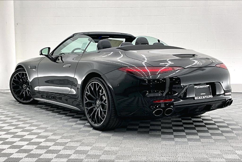 new 2025 Mercedes-Benz AMG SL 43 car, priced at $121,940