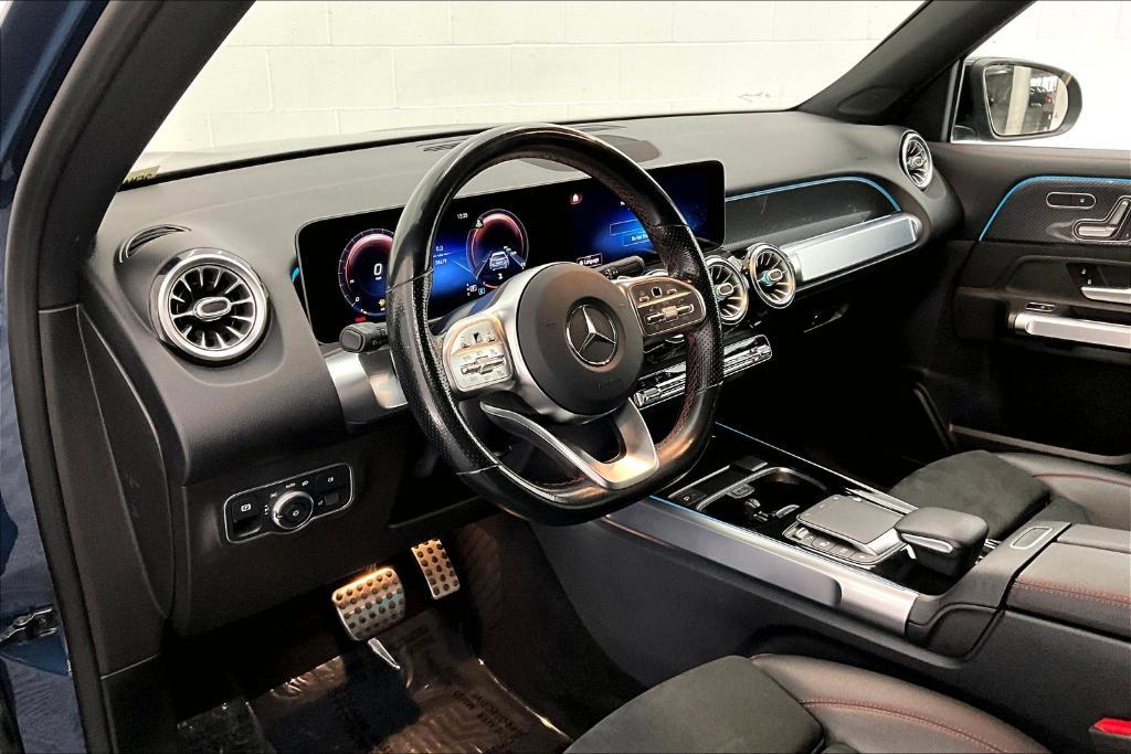 used 2021 Mercedes-Benz GLB 250 car, priced at $26,981