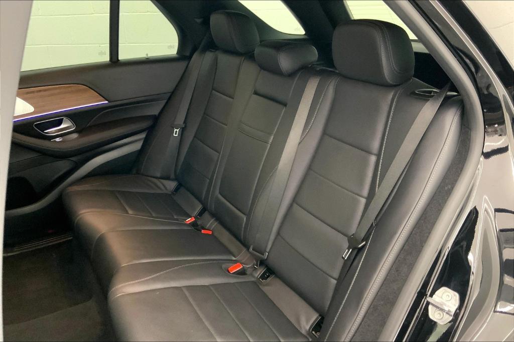 used 2021 Mercedes-Benz GLE 350 car, priced at $35,888