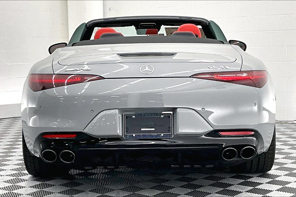 new 2025 Mercedes-Benz AMG SL 43 car, priced at $120,550