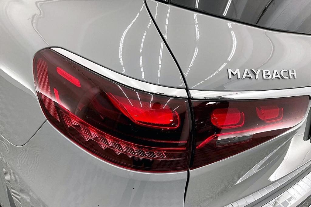 new 2025 Mercedes-Benz Maybach GLS 600 car, priced at $209,400