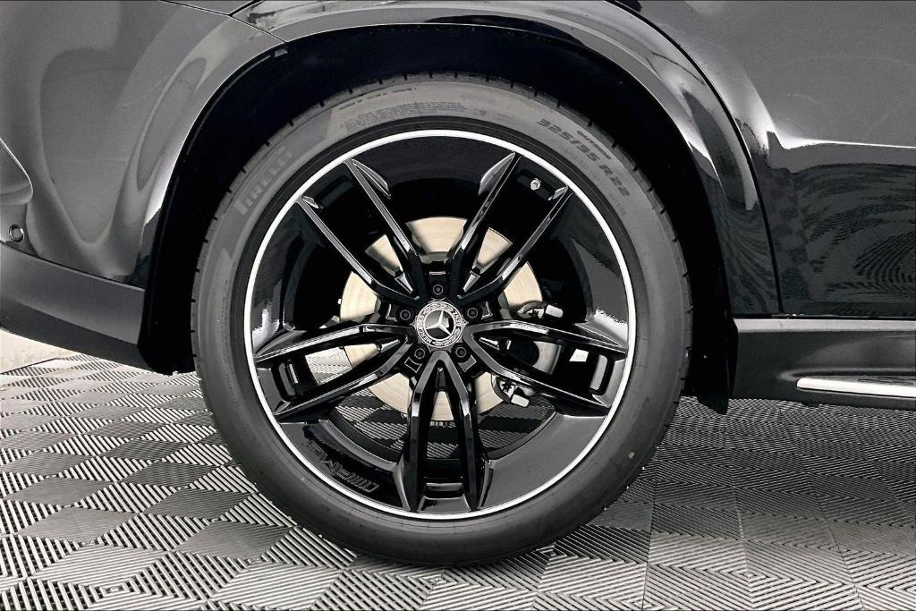 new 2026 Mercedes-Benz GLE 450 car, priced at $86,240