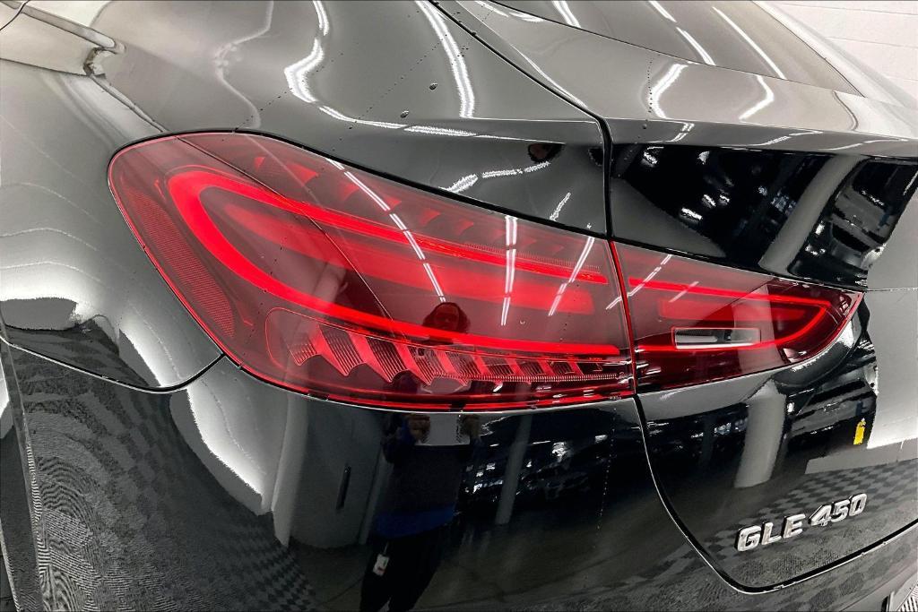 new 2026 Mercedes-Benz GLE 450 car, priced at $86,240