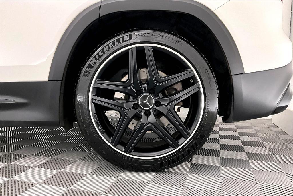 used 2022 Mercedes-Benz AMG GLB 35 car, priced at $35,981
