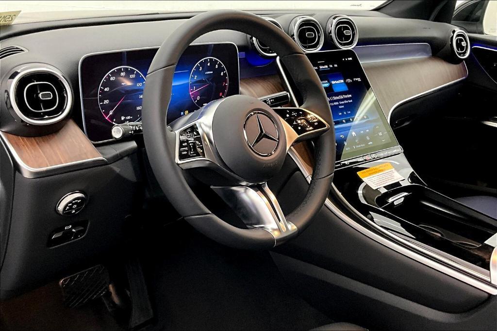 new 2025 Mercedes-Benz GLC 300 car, priced at $51,415