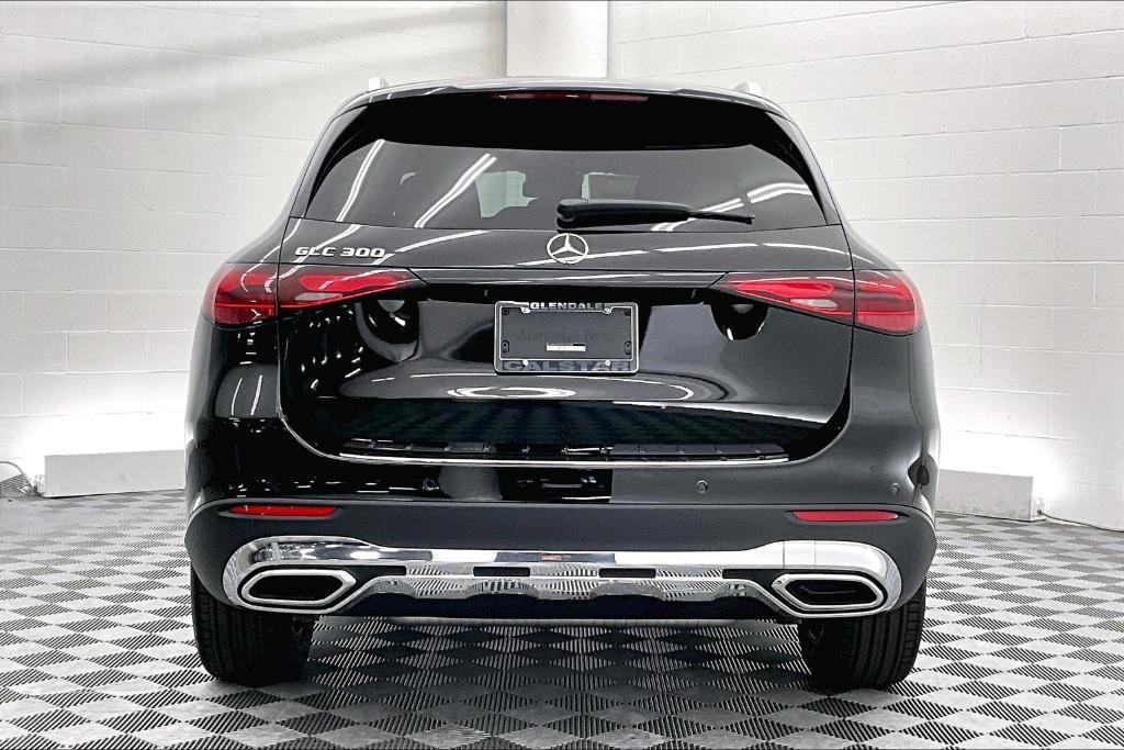 new 2025 Mercedes-Benz GLC 300 car, priced at $51,415