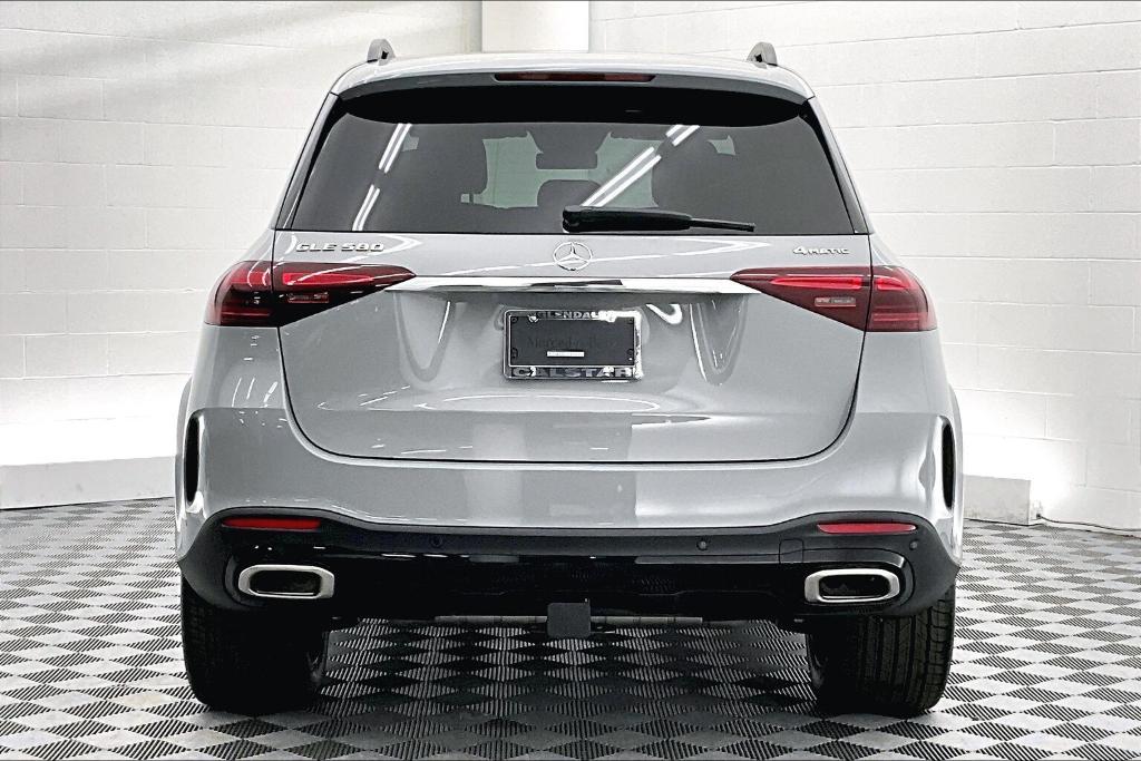 new 2025 Mercedes-Benz GLE 580 car, priced at $98,695