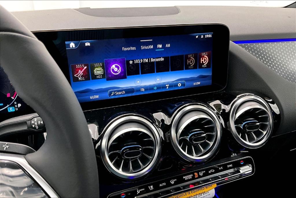 new 2025 Mercedes-Benz GLA 250 car, priced at $44,345