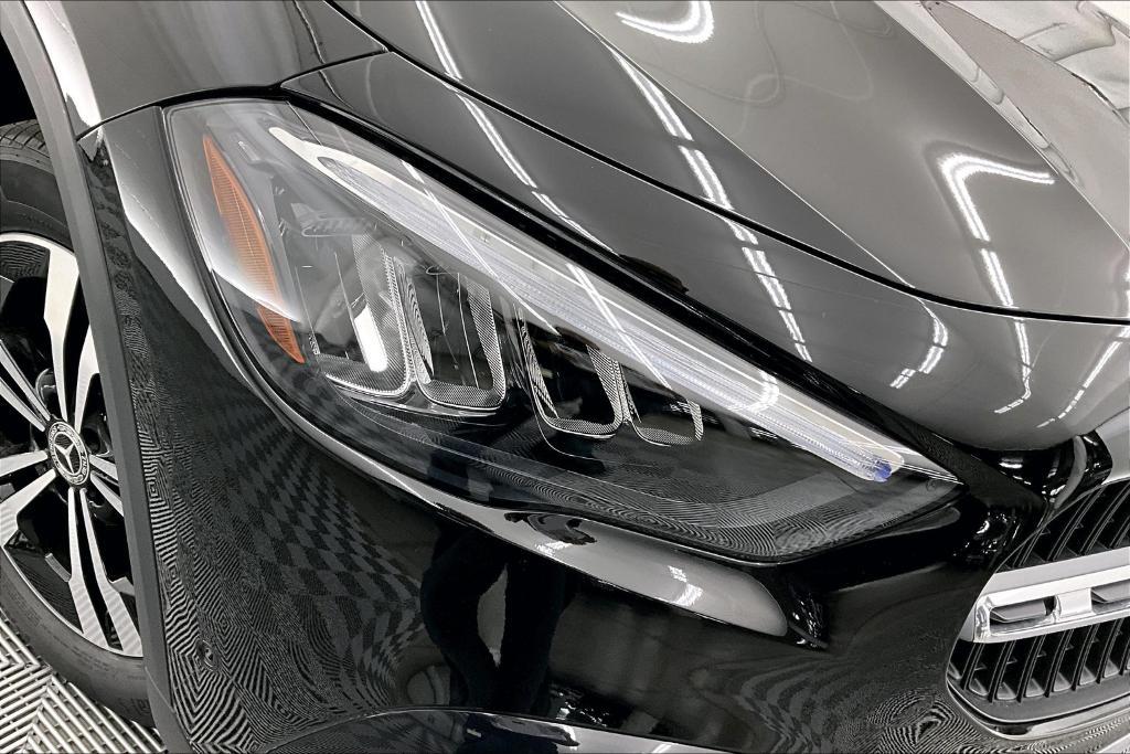 new 2025 Mercedes-Benz GLA 250 car, priced at $44,345