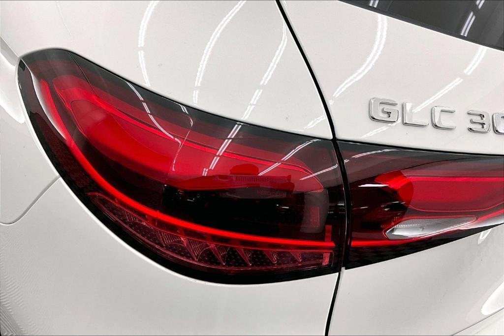 new 2025 Mercedes-Benz GLC 300 car, priced at $52,605