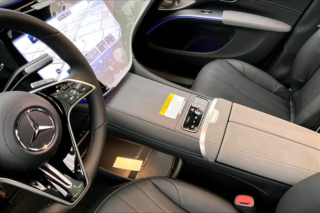 new 2026 Mercedes-Benz EQS 400 car, priced at $93,360