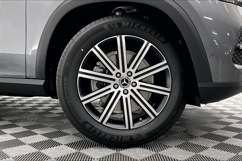new 2025 Mercedes-Benz GLE 350 car, priced at $66,385