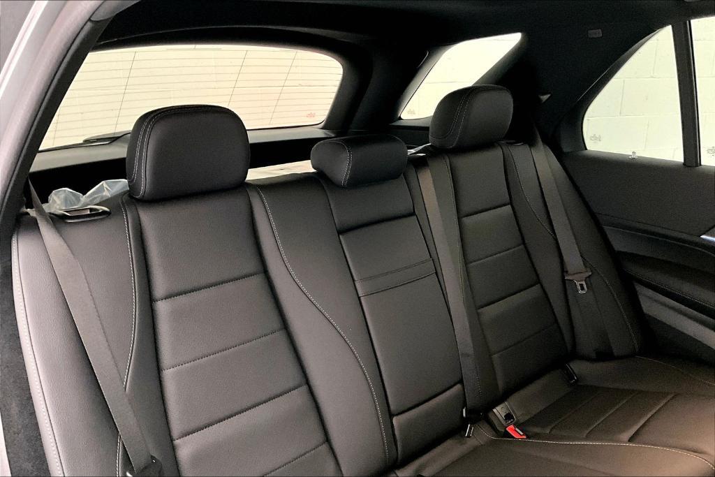 new 2025 Mercedes-Benz GLE 350 car, priced at $66,385