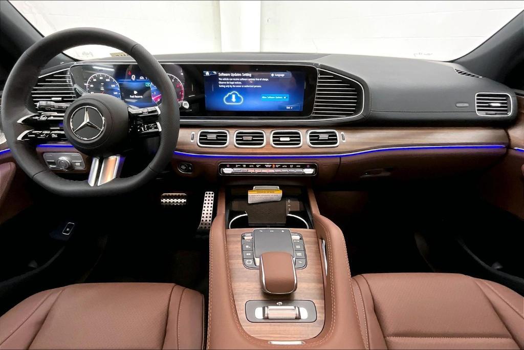 new 2025 Mercedes-Benz GLS 450 car, priced at $98,665