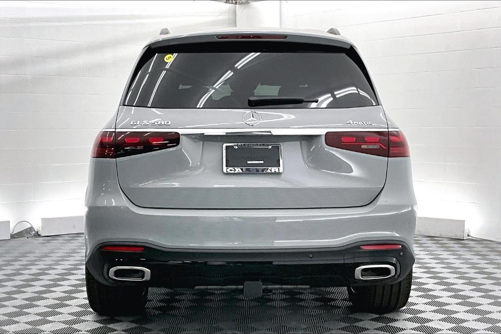 new 2025 Mercedes-Benz GLS 580 car, priced at $119,415