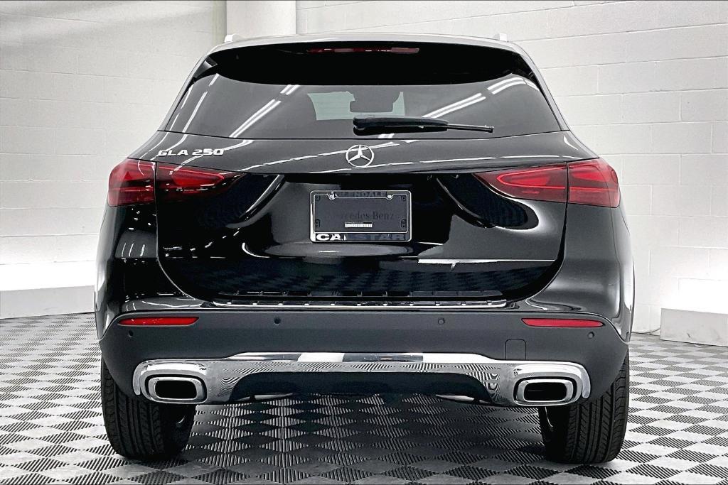new 2026 Mercedes-Benz GLA 250 car, priced at $44,745