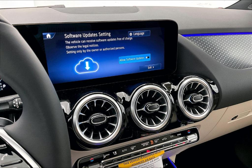 new 2025 Mercedes-Benz GLA 250 car, priced at $44,345