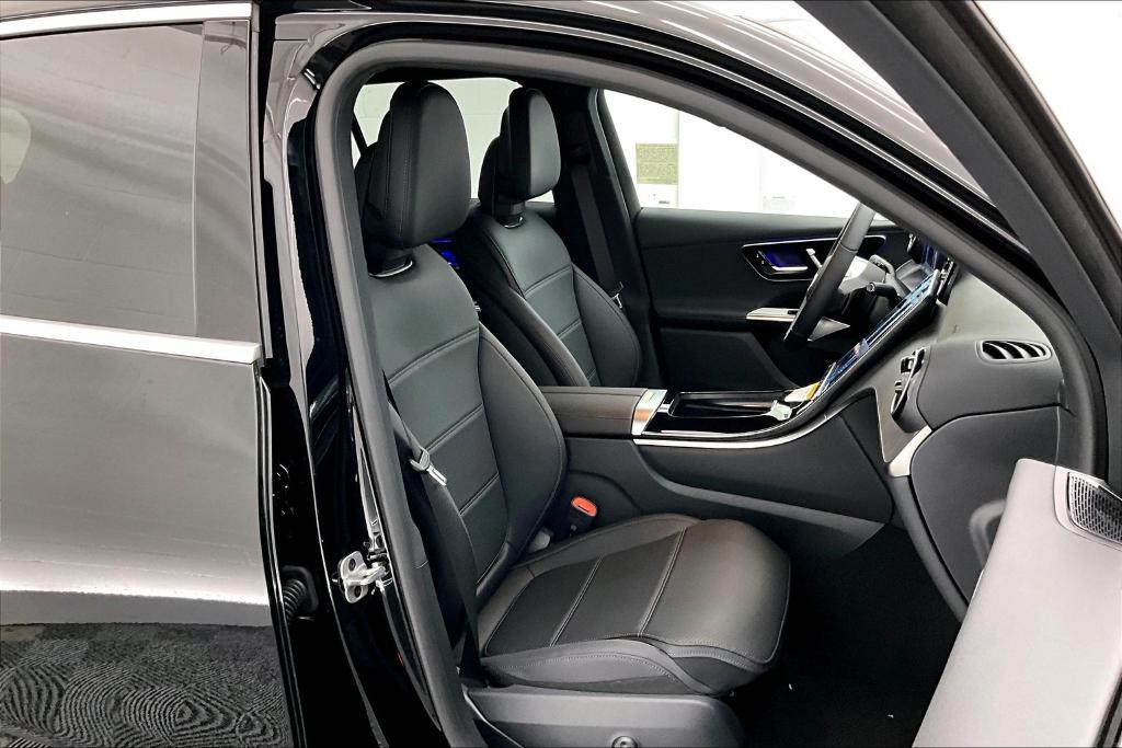 new 2025 Mercedes-Benz GLC 300 car, priced at $50,435