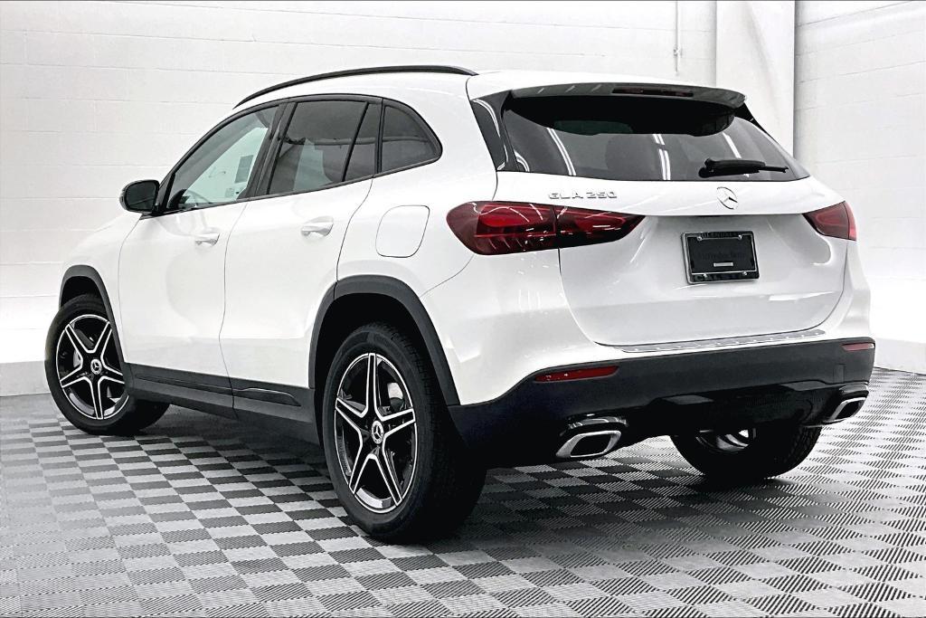 new 2026 Mercedes-Benz GLA 250 car, priced at $44,565