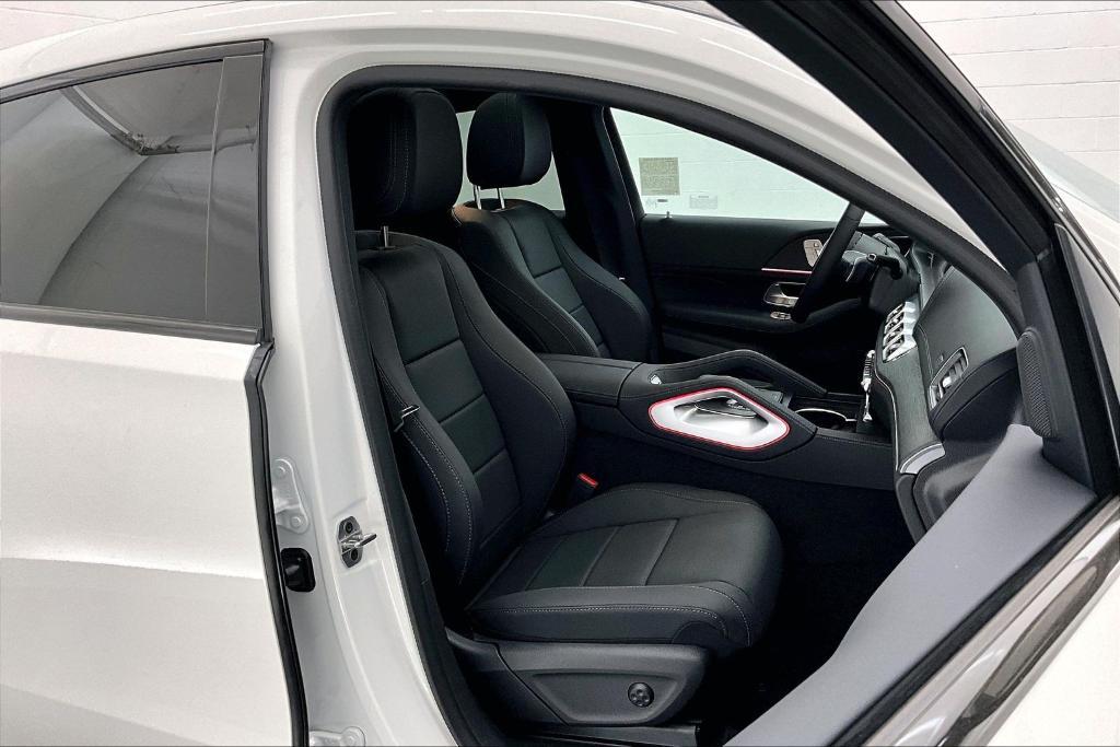 new 2026 Mercedes-Benz GLE 450 car, priced at $84,940