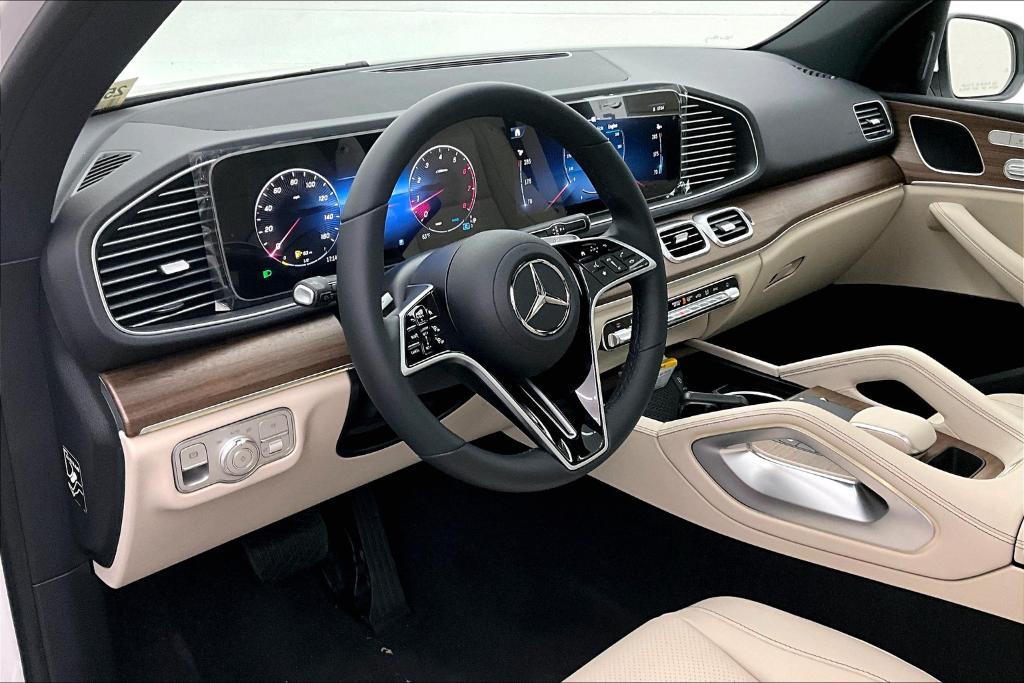 new 2025 Mercedes-Benz GLE 450 car, priced at $79,680