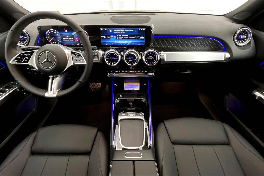 new 2025 Mercedes-Benz GLB 250 car, priced at $47,145