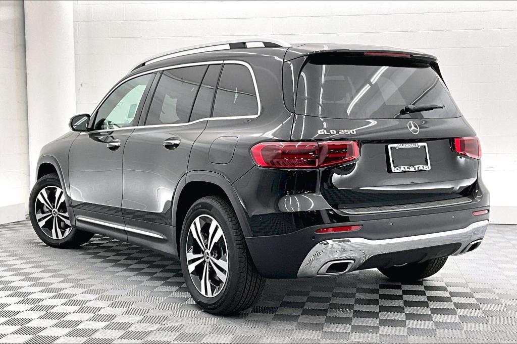 new 2025 Mercedes-Benz GLB 250 car, priced at $47,145