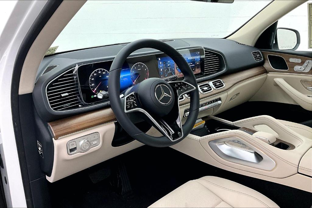 new 2025 Mercedes-Benz GLE 350 car, priced at $67,135