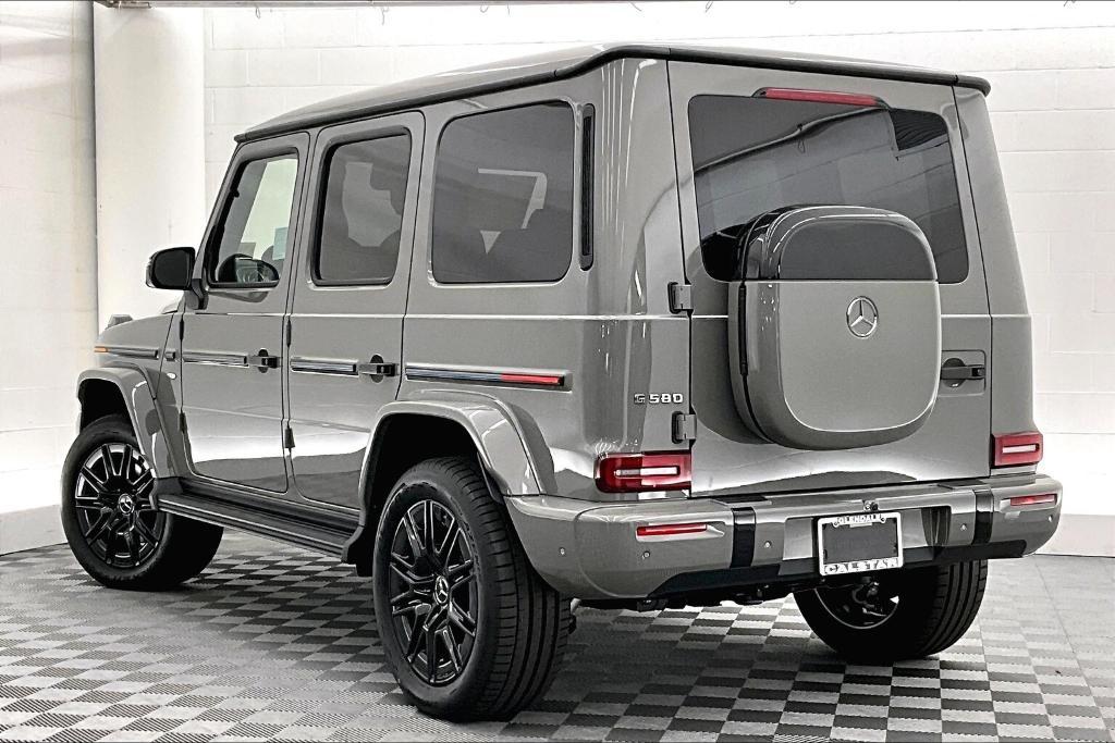 new 2025 Mercedes-Benz G-Class car, priced at $188,100