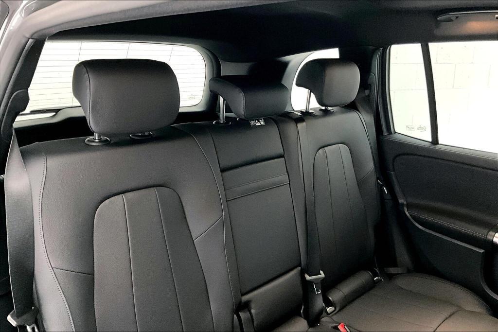 new 2025 Mercedes-Benz GLB 250 car, priced at $49,305