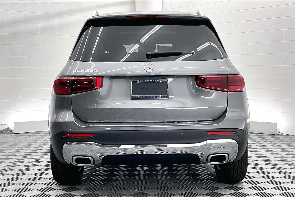 new 2025 Mercedes-Benz GLB 250 car, priced at $49,305