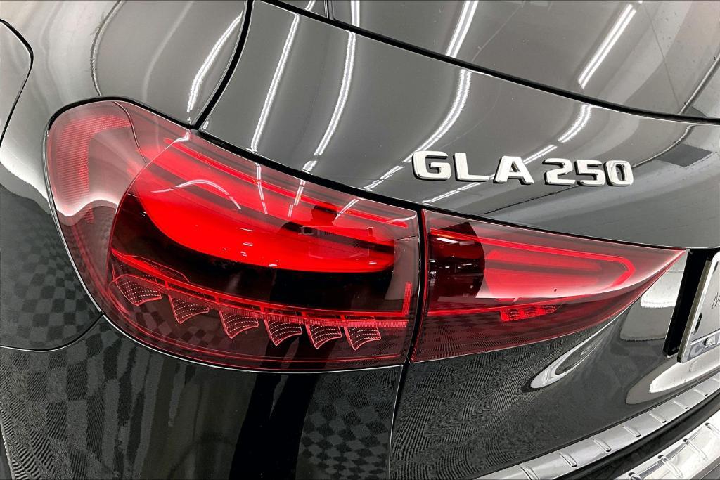 new 2026 Mercedes-Benz GLA 250 car, priced at $45,070
