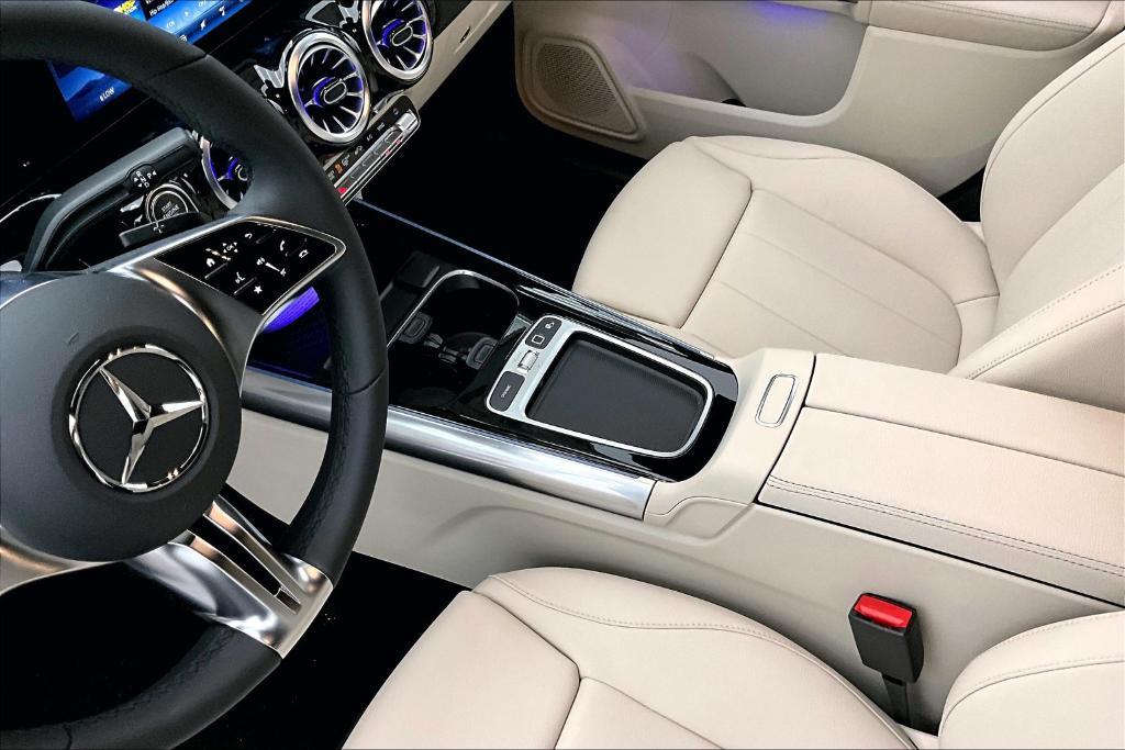 new 2026 Mercedes-Benz GLA 250 car, priced at $45,070