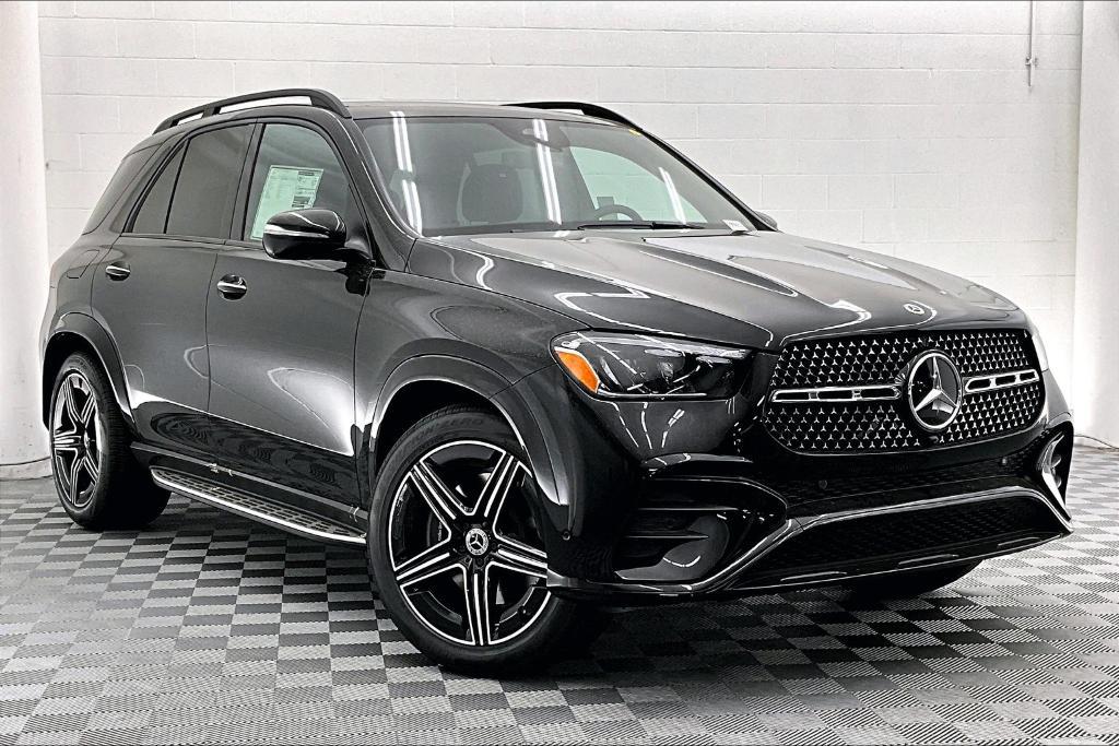 new 2025 Mercedes-Benz GLE 450 car, priced at $79,875