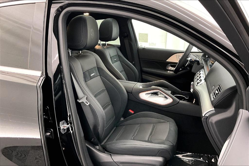 new 2025 Mercedes-Benz AMG GLE 53 car, priced at $93,335