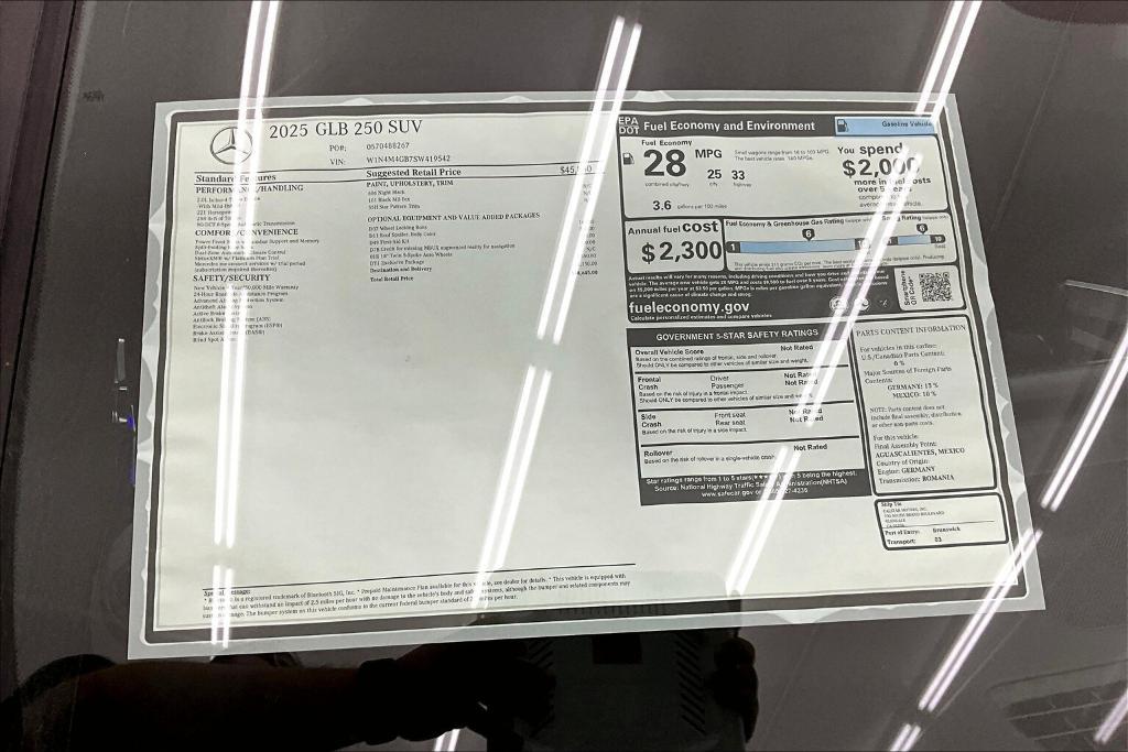 new 2025 Mercedes-Benz GLB 250 car, priced at $48,645