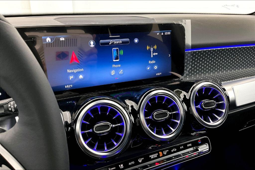 new 2025 Mercedes-Benz GLB 250 car, priced at $48,645